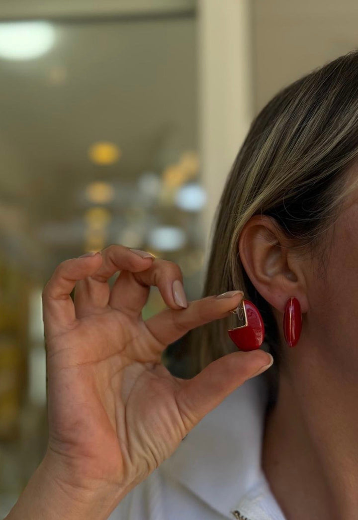 Kırmızı gold küpe