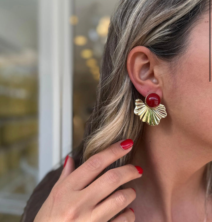 Çelik kırmızı gold küpe