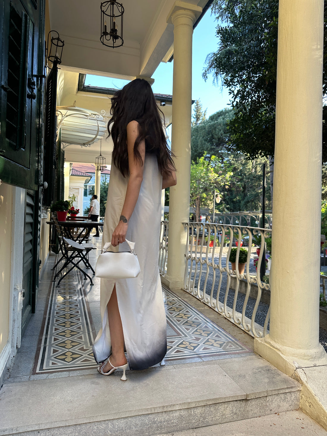 Parla elbise